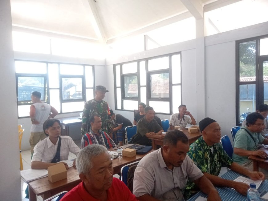 Babinsa ikut serta dalam Rekapitulasi Hasil Pemungutan Suara Pemilu 2024