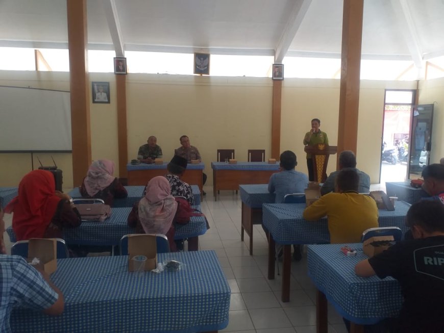 Danramil 03/Wanadadi Beserta Anggota Hadiri Acara Pelepasan, Purna Tugas Kapolsek Wanadadi