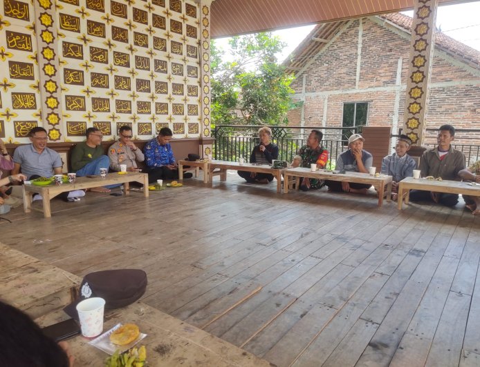 Bati Tuud Beserta Anggota Koramil 03/Wanadadi Hadiri Tasyakuran Program IRPIP & IRPOM